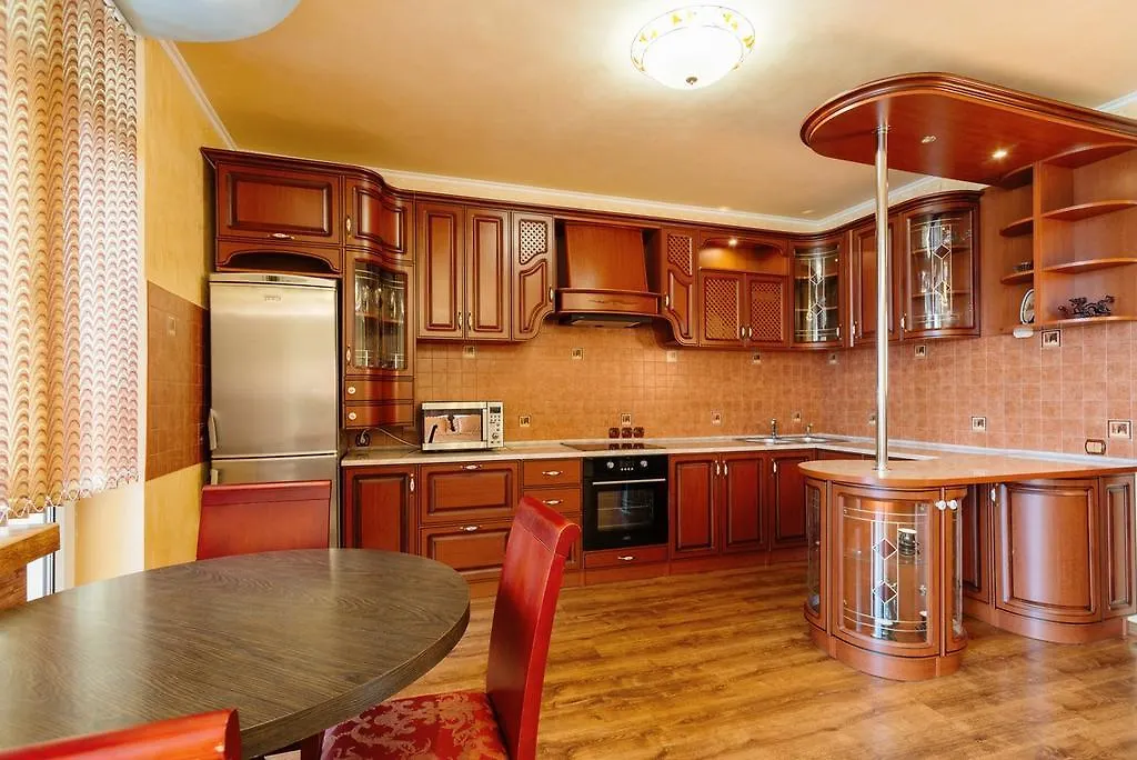 Luxcityapart On Ushakova 1V Apartament Kijów